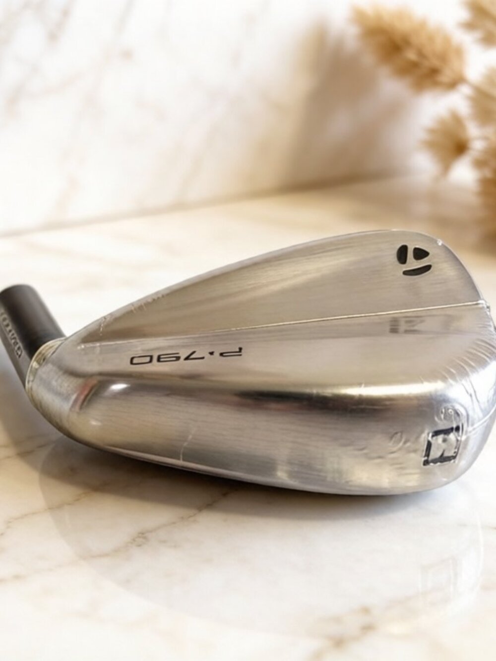 NEW TaylorMade P790 4th 8 Iron clubhead RH Just the clubhead